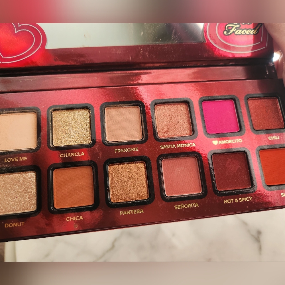 Too Faced Mariale Amor Caliente Eye Shadow Palette - Picture 4 of 6